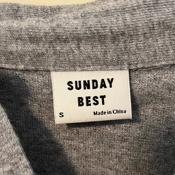 Sunday Best Roland Longsleeve - Picture 3 of 5